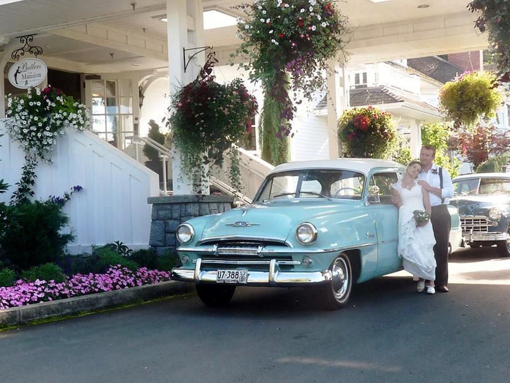 Crown Mansion Boutique Hotel & Villas Qualicum Beach Ngoại thất bức ảnh